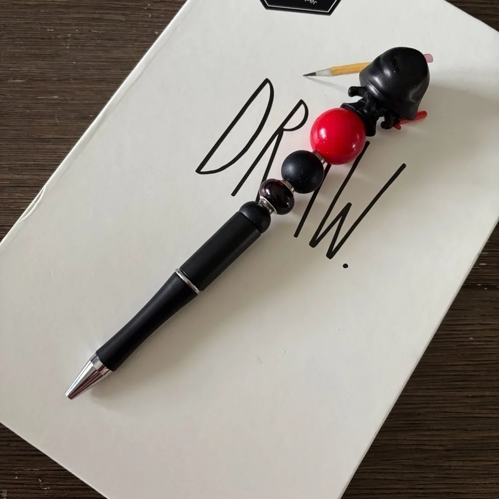 Disney Doorables: Star Wars: Kylo Ren handmade beaded pen